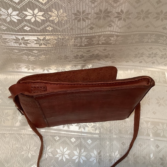 Jewelry In Bloom Messenger Bag  100% Leather Handmade Hand Stitched - Picture 9 of 16